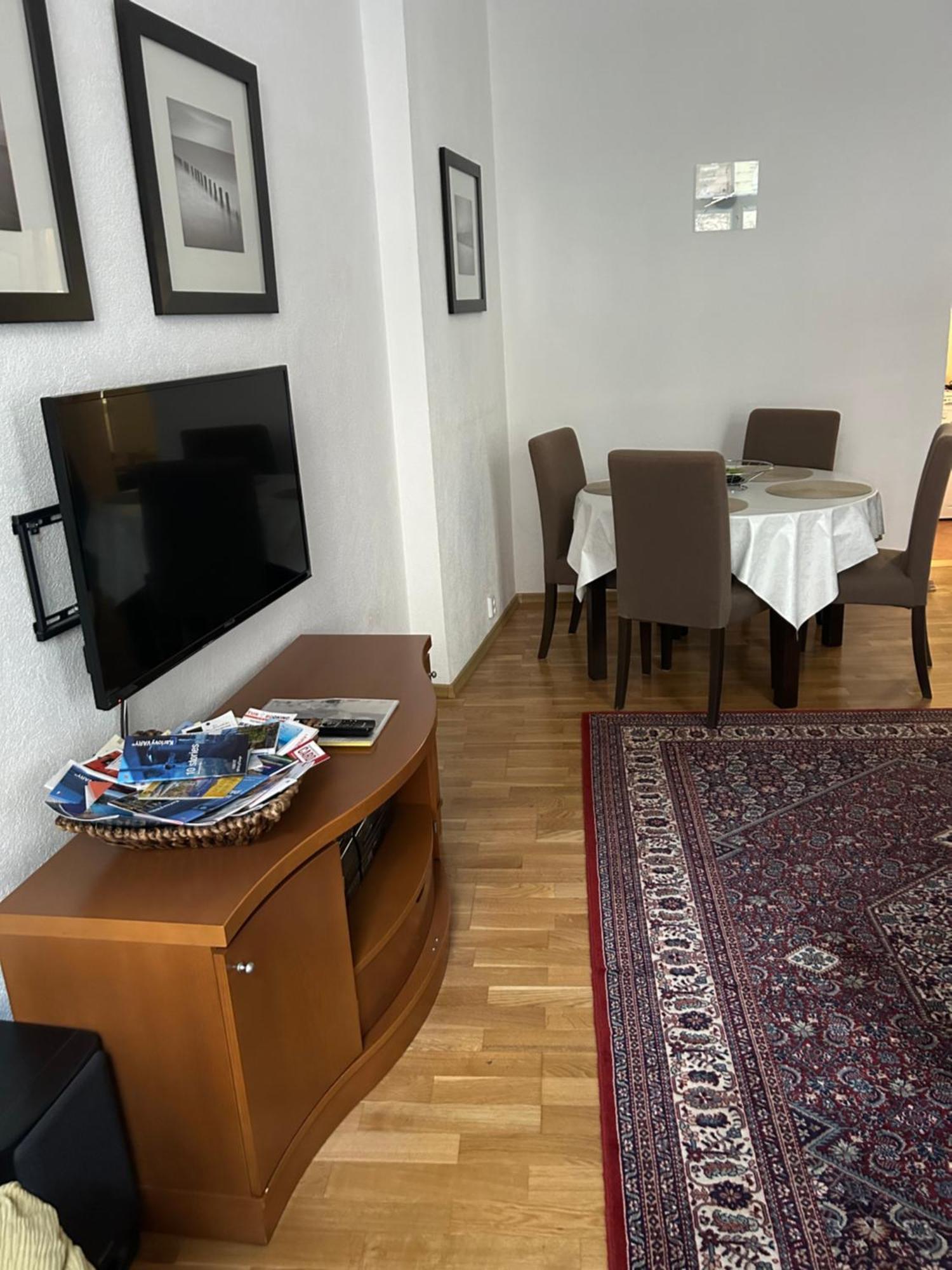 Apartment Sadova KLV Exterior foto